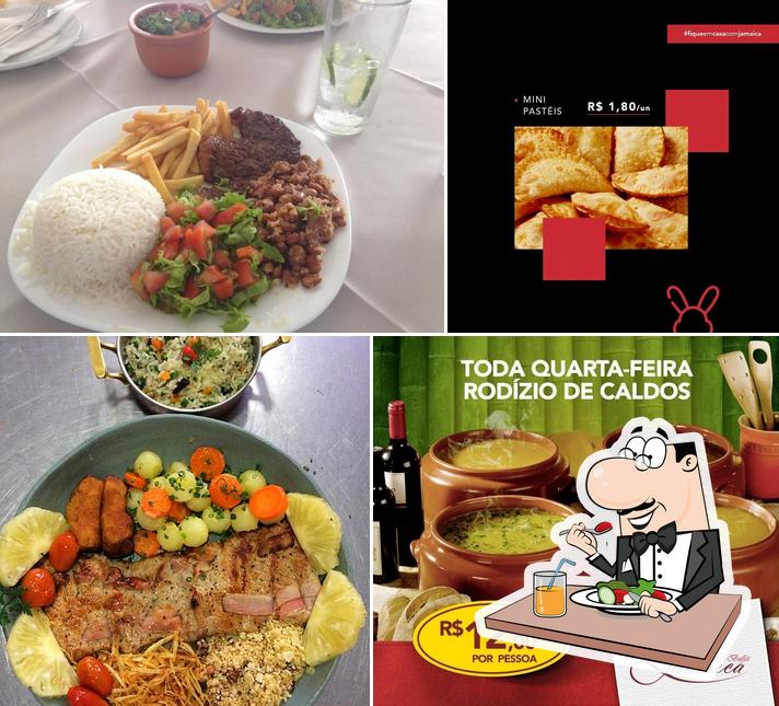 Comida em Jamaica Restaurante & Steakhouse