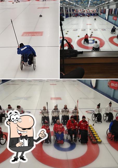 Take a seat at one of the tables at CCW - Curling Center Wetzikon