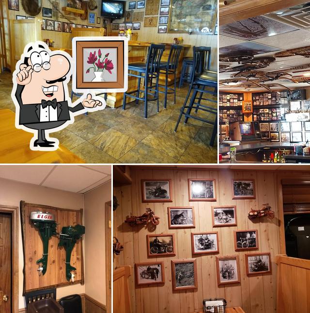 Saz's Pub and Pizza in Stephenson - Restaurant reviews