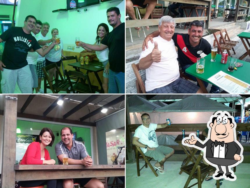 O interior do Beach Chopp Grill e Aperitivos