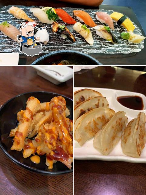 Еда в "Miraku Japanese Restaurant"