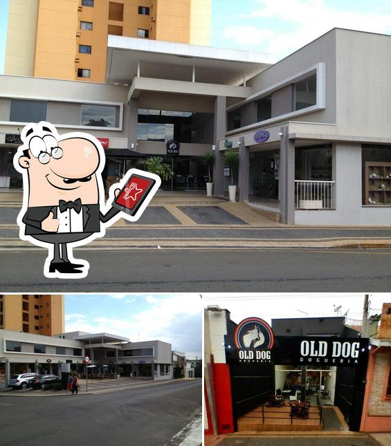 O exterior do Old Dog Dogueria - Piracicaba