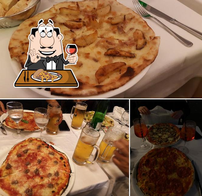 Pide una pizza en Trattoria Micci