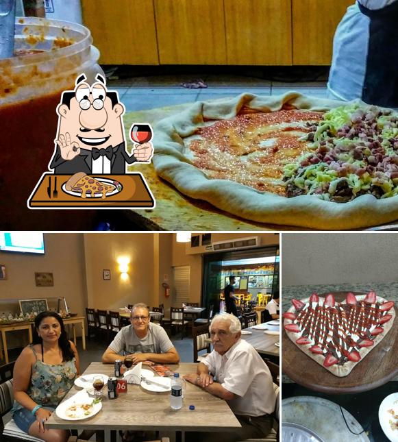 Escolha pizza no Don Rufino Pizzaria e Petiscaria