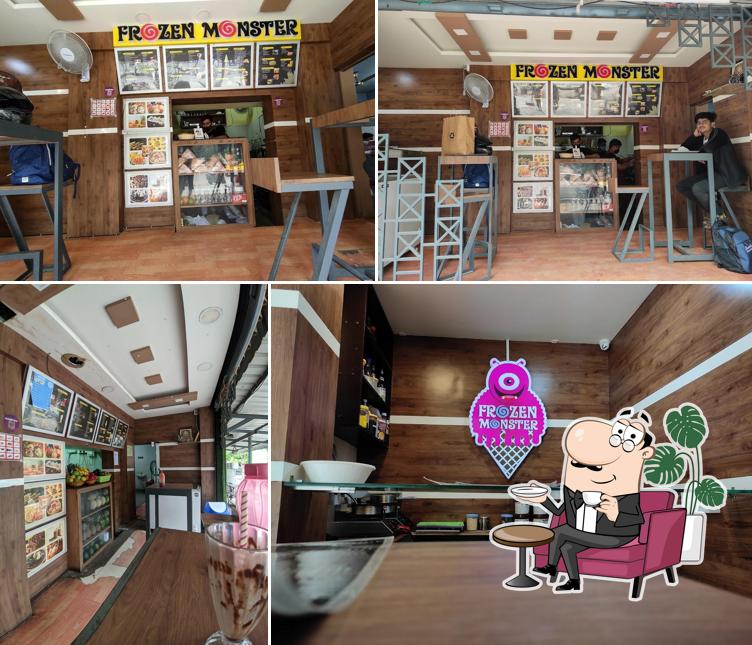 Check out how Frozen Monster HSR looks inside