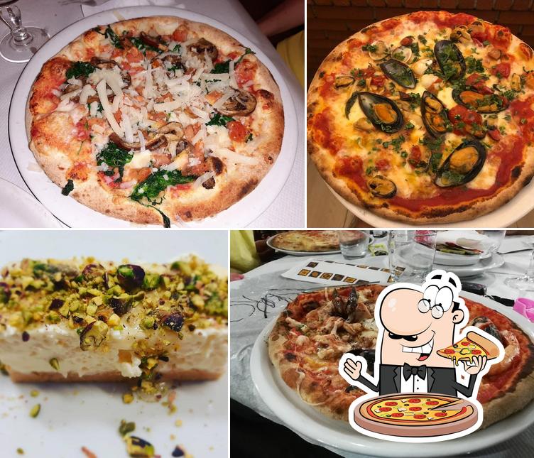 Ordina una pizza a Ristorante - Pizzeria Al Castello Catering E Ricevimenti