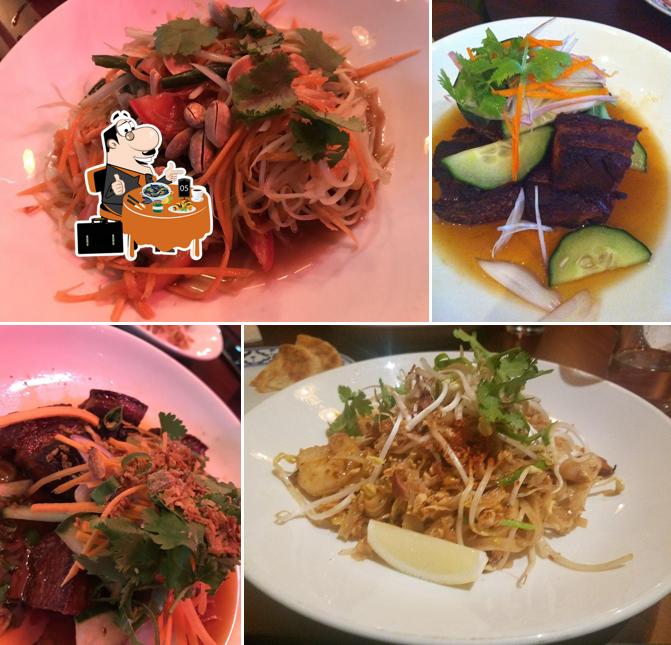 Закажите блюда с морепродуктами в "POKPOK Thai Restaurant & Bar"