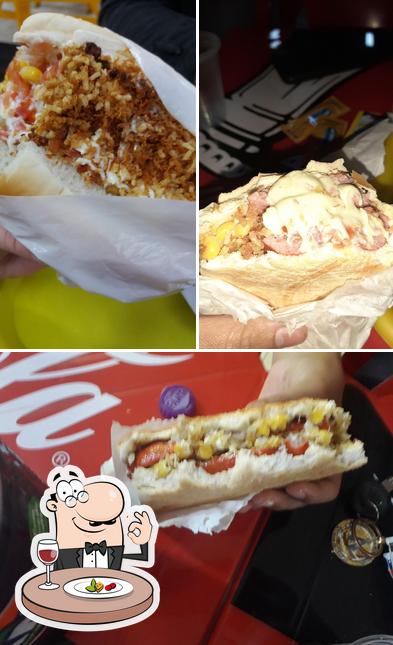 Comida em Hot dog yracema fazenda rio grande