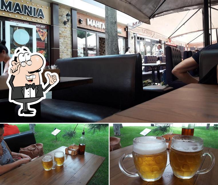 La photo de la intérieur et bière concernant Pizza Mania