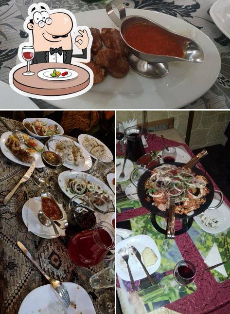 Еда в "Хачапурной Имерули"