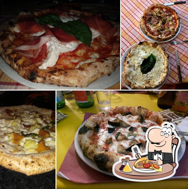 Scegli una pizza a I Frati Fritti Osteria Pizzeria