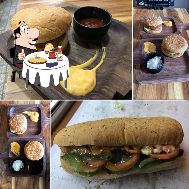 Le Figaro cafe’s burgers will suit different tastes