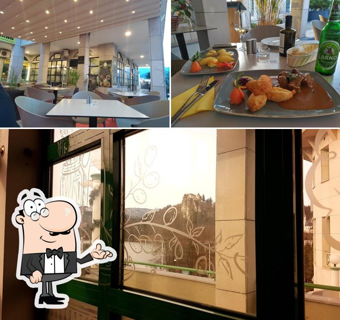 Siediti a un tavolo di Restaurant Arbor