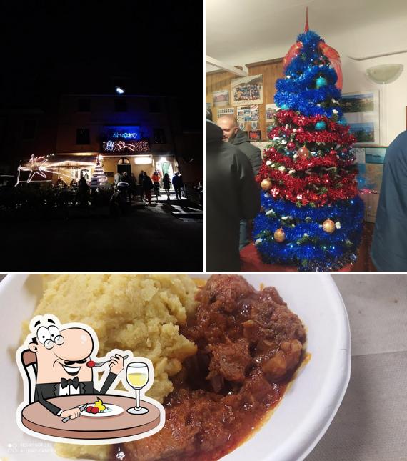 La immagine di cibo e esterno da ARCI PITELLI