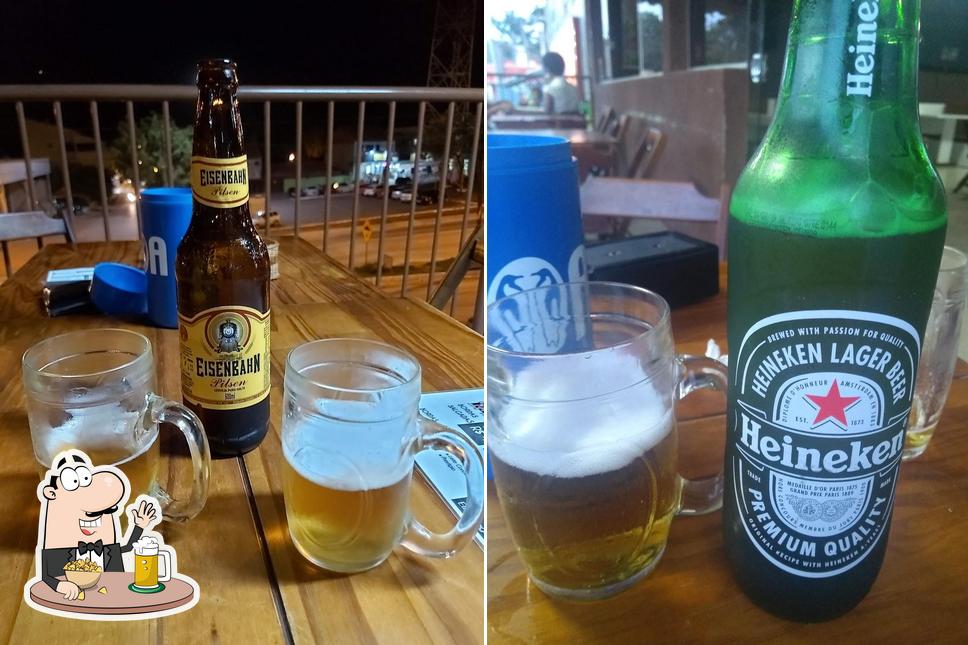 Tómate una copa de cerveza rubia o tostada