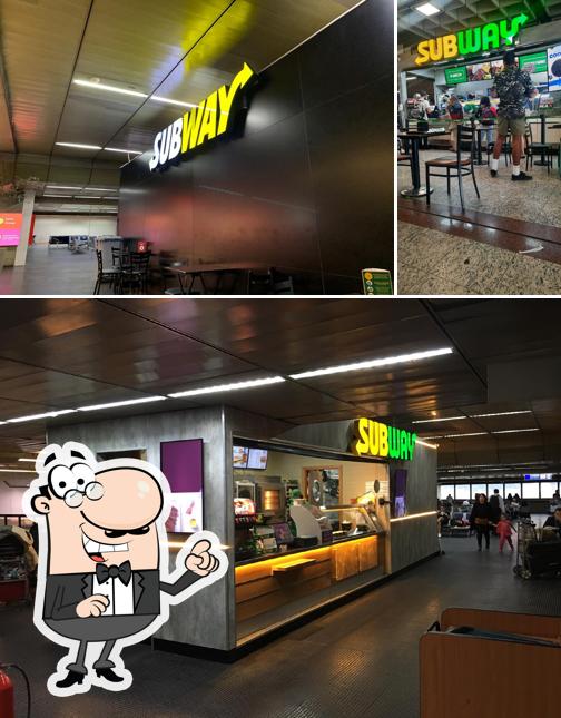 O interior do Subway