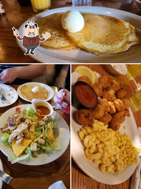 Food at Cracker Barrel Old Country Store