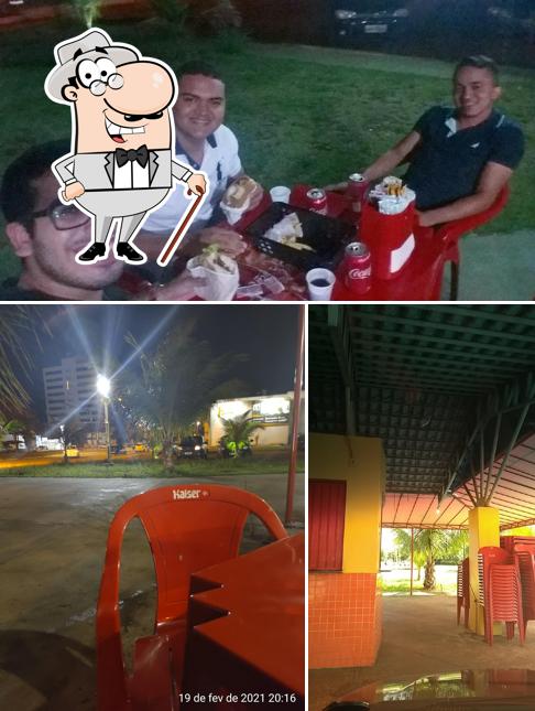 O exterior do Tchê Lanches