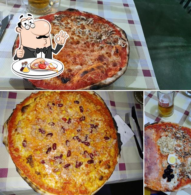 A Pizzeria Cocco, puoi assaggiare una bella pizza