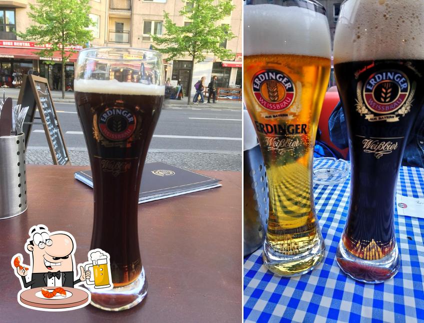 Bestellt ein Glas helles oder dunkles Bier