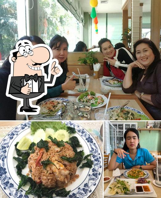 Little Hut Thai Food and Waffle restaurant, Bangkok - Restaurant reviews