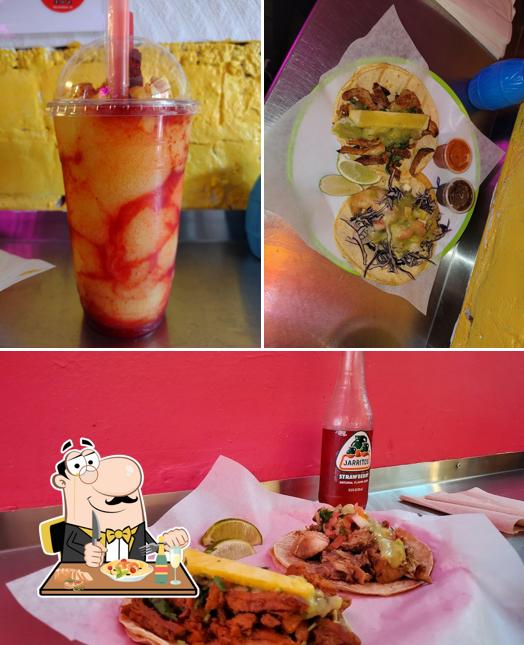Comida en Tacos 101 and Fruta Libre