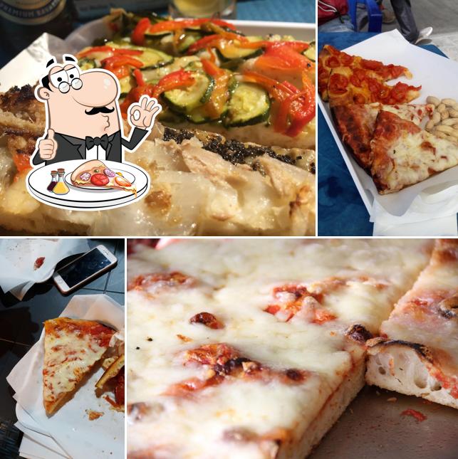 A Panificio Pizzeria Marzitelli, puoi provare una bella pizza