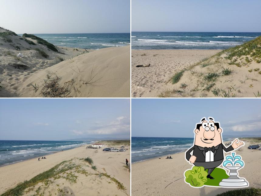 Goditi la vista dagli esterni di Karcla'on the beac discesa a mare n 6