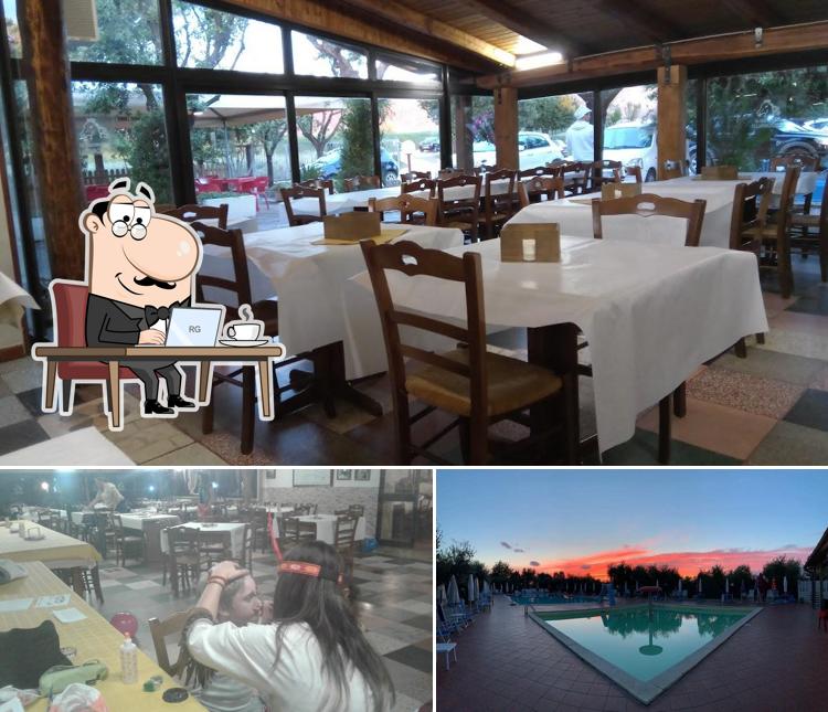 La immagine di interni e esterno da Pizzeria Trattoria Capocavallo e con Agriturismo