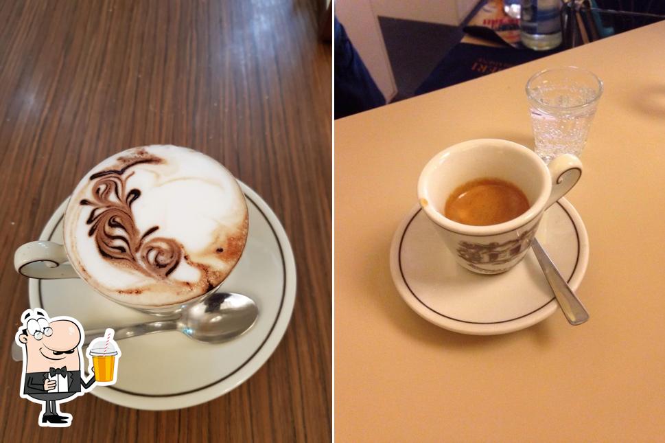 Vai a provare le tante cose da bere che propone Caffe' Torino Sas