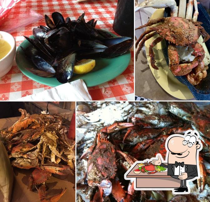 Saborea los distintos sabores del mar Crab Bag