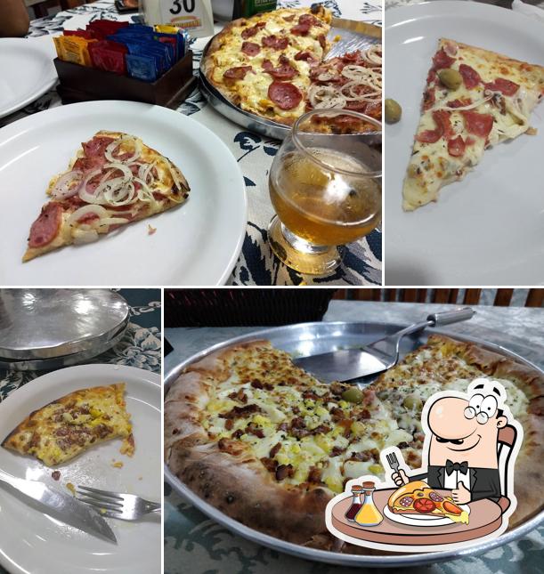 Experimente pizza no Pizzaria Napolitana