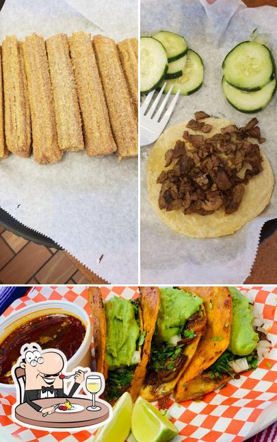 Tacos El Paisa in Mesa Restaurant menu and reviews