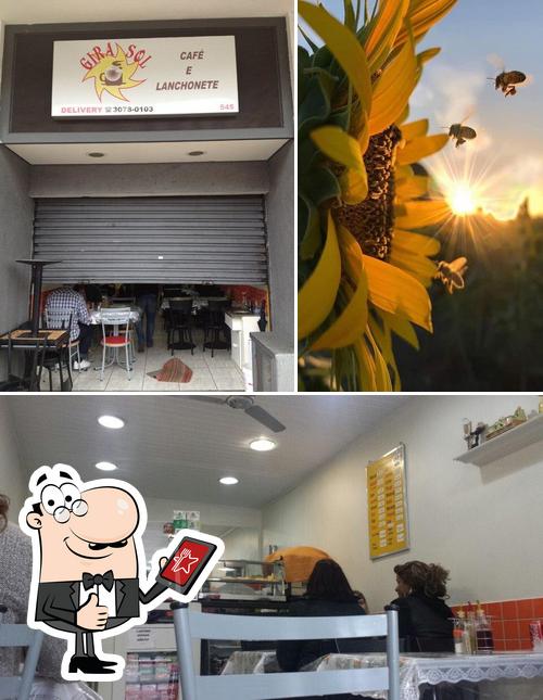 Look at the picture of Girasol Café e Lanchonete