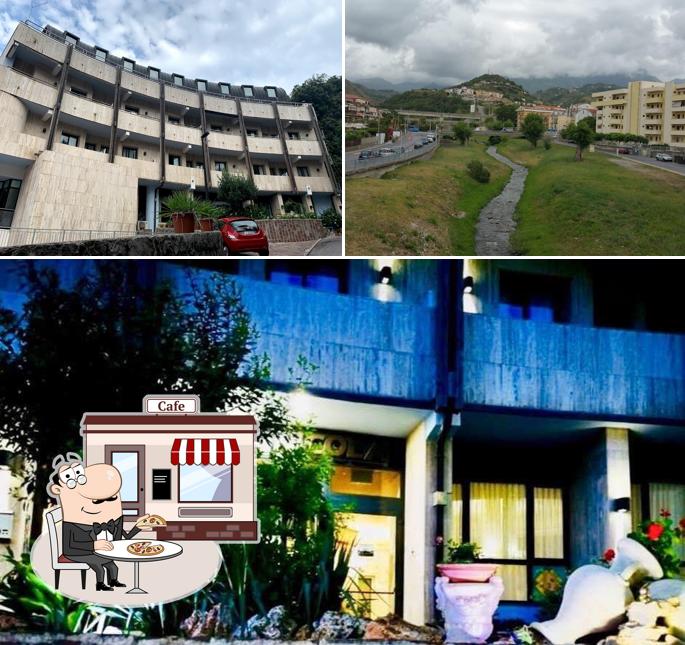 Puoi goderti l'aria fresca da seduto all'esterno di Hotel San Nicola
