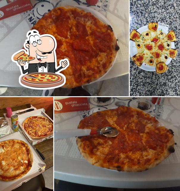 Ordina una pizza a Pizza Out Di Ghidotti Marco& C. Snc