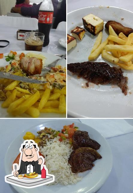 Peça batatas fritas no Churrascaria Boi Bão