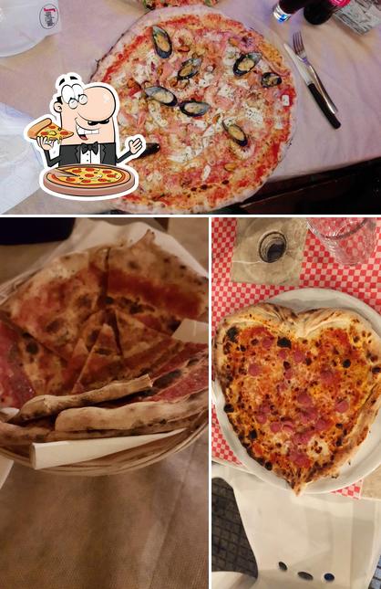 Prova una pizza a Antico Borgo