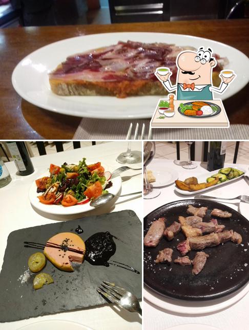 Еда в "Hotel Restaurante Rincón de Traspalacio"