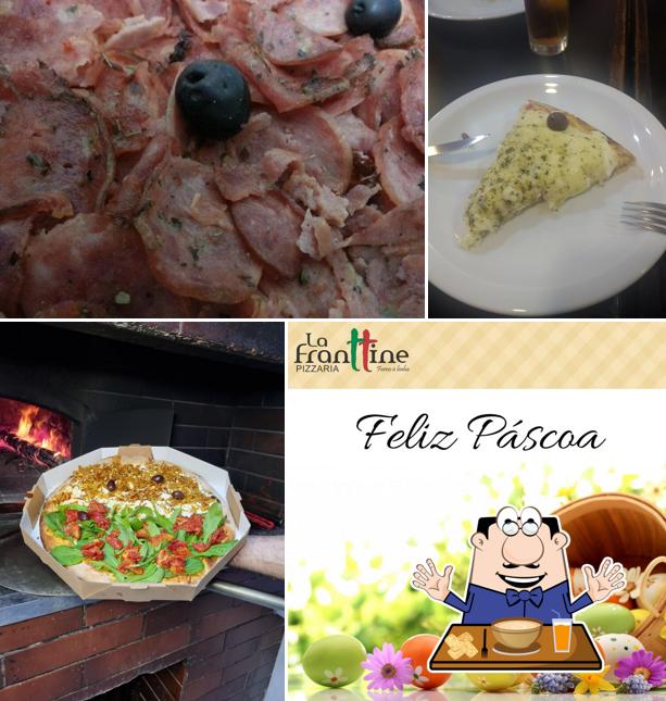 Comida em Pizzaria La Franttine