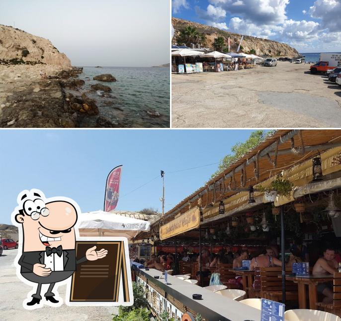 L'extérieur de Ħondoq Bay Kiosk