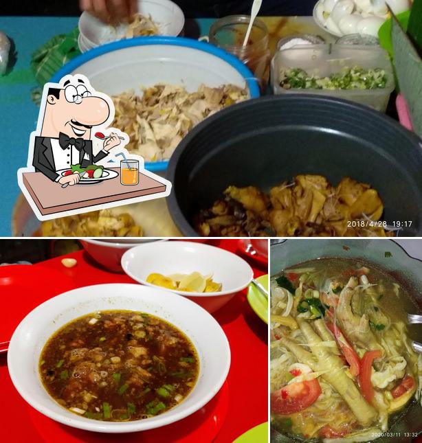 Блюда в "Soto Lamongan Nasi Rawon Goyang Lidah"
