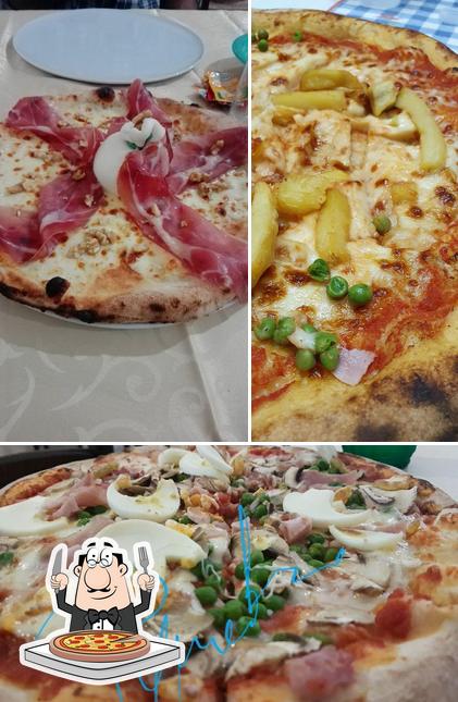 Scegli una pizza a Pquadro Risto Pizza&Burger