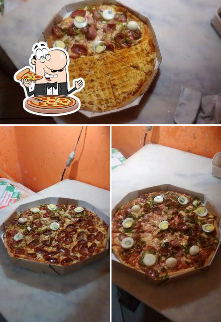 Consiga pizza no Tibérios Pizzaria E Restaurante Búzios RJ