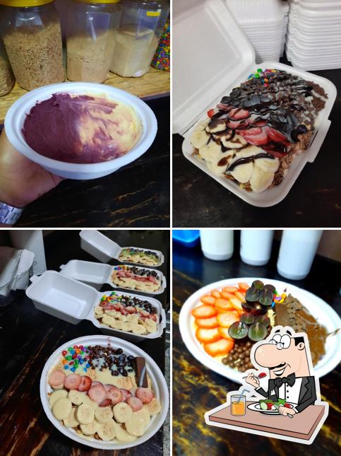 Platos en mania de açaí