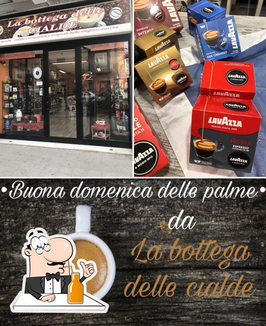 Goditi qualcosa da bere a La Bottega delle Cialde