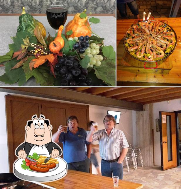 La cibo e interni del ristorante
