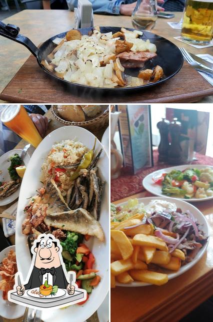 Essen im Ratskeller Santorini