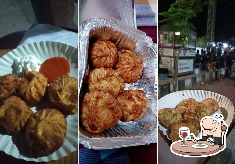 Food at B.TECH MOMOS