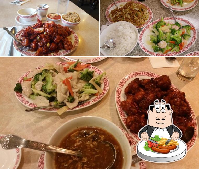 Food at Wan Lung Restaurant
